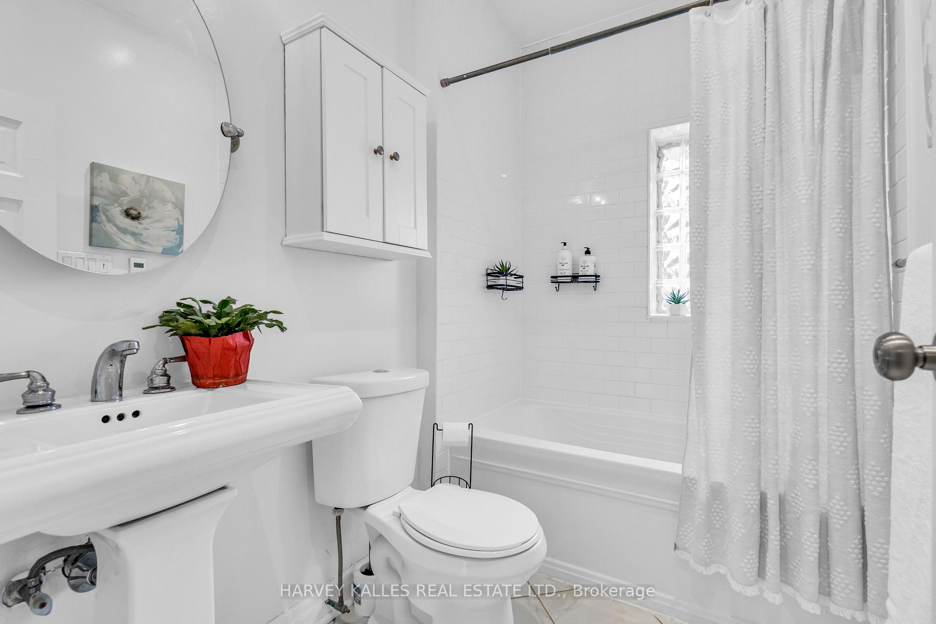 Photo 91 of 812 Duplex Avenue, Toronto, Lawrence Park South — HOMEH