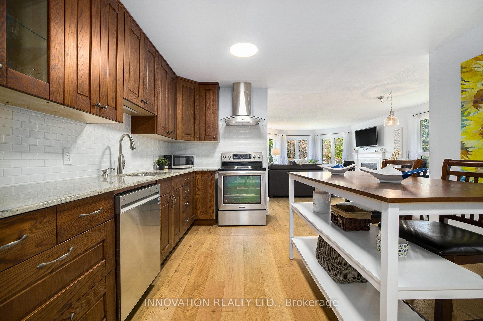 Photo 11 of 5702 Ferdinand Street, Ottawa, Osgoode — HOMEH