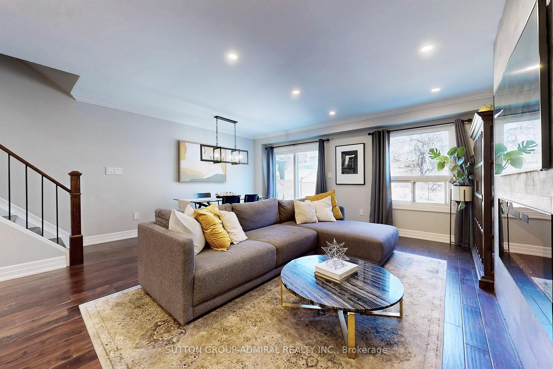 Photo 19 of 50 McClintock Crescent, Vaughan, Lakeview Estates — HOMEH