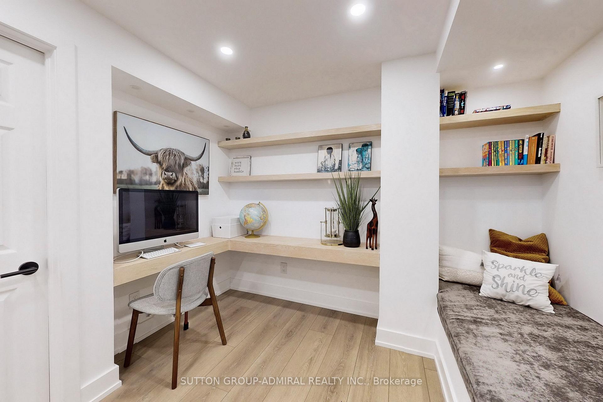 Photo 32 of 50 McClintock Crescent, Vaughan, Lakeview Estates — HOMEH