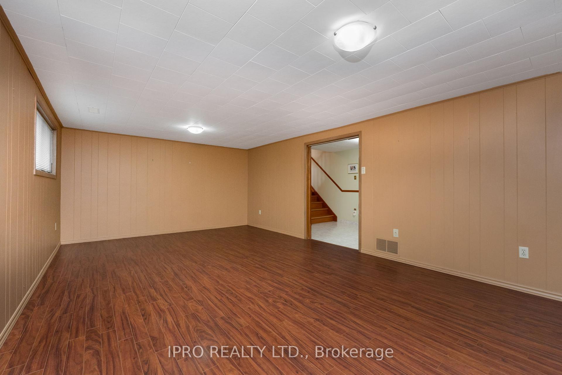 Photo 35 of 31 Green Forest Drive, Hamilton, Stoney Creek — HOMEH