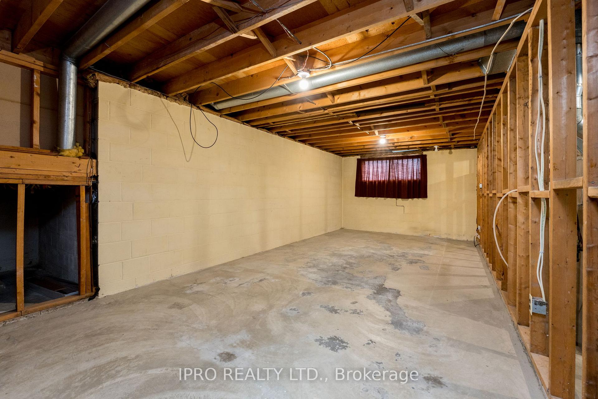 Photo 39 of 31 Green Forest Drive, Hamilton, Stoney Creek — HOMEH