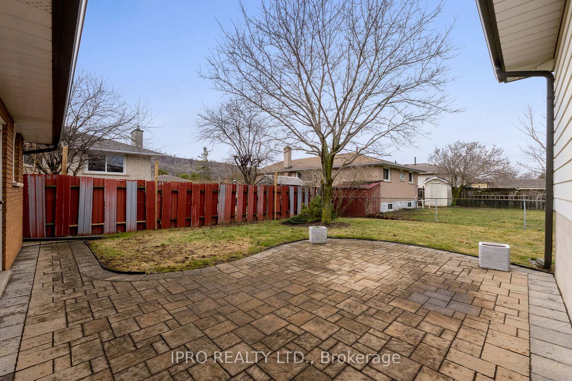Photo 42 of 31 Green Forest Drive, Hamilton, Stoney Creek — HOMEH