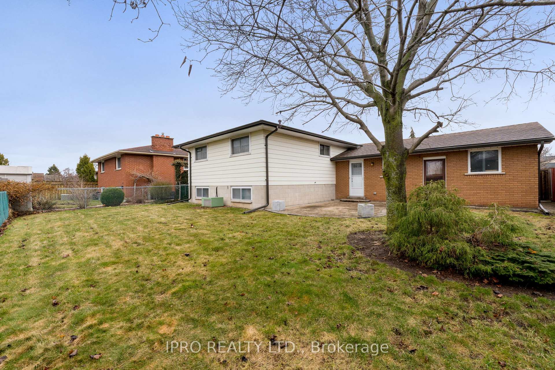 Photo 46 of 31 Green Forest Drive, Hamilton, Stoney Creek — HOMEH