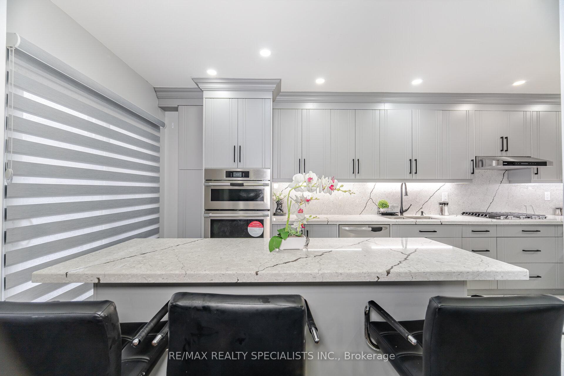 Photo 13 of 4 Osgoode Drive, Brampton, Bram East — HOMEH