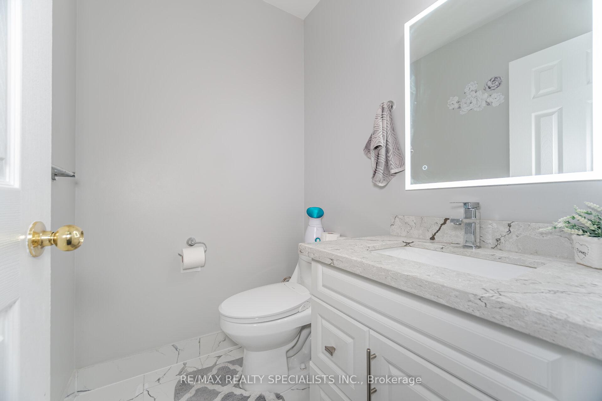 Photo 17 of 4 Osgoode Drive, Brampton, Bram East — HOMEH