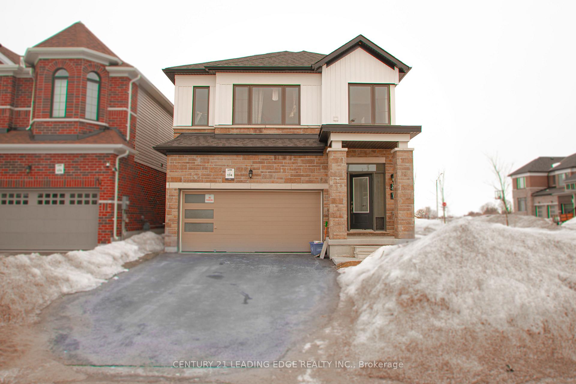 Front of 2 Ludlow Drive E
