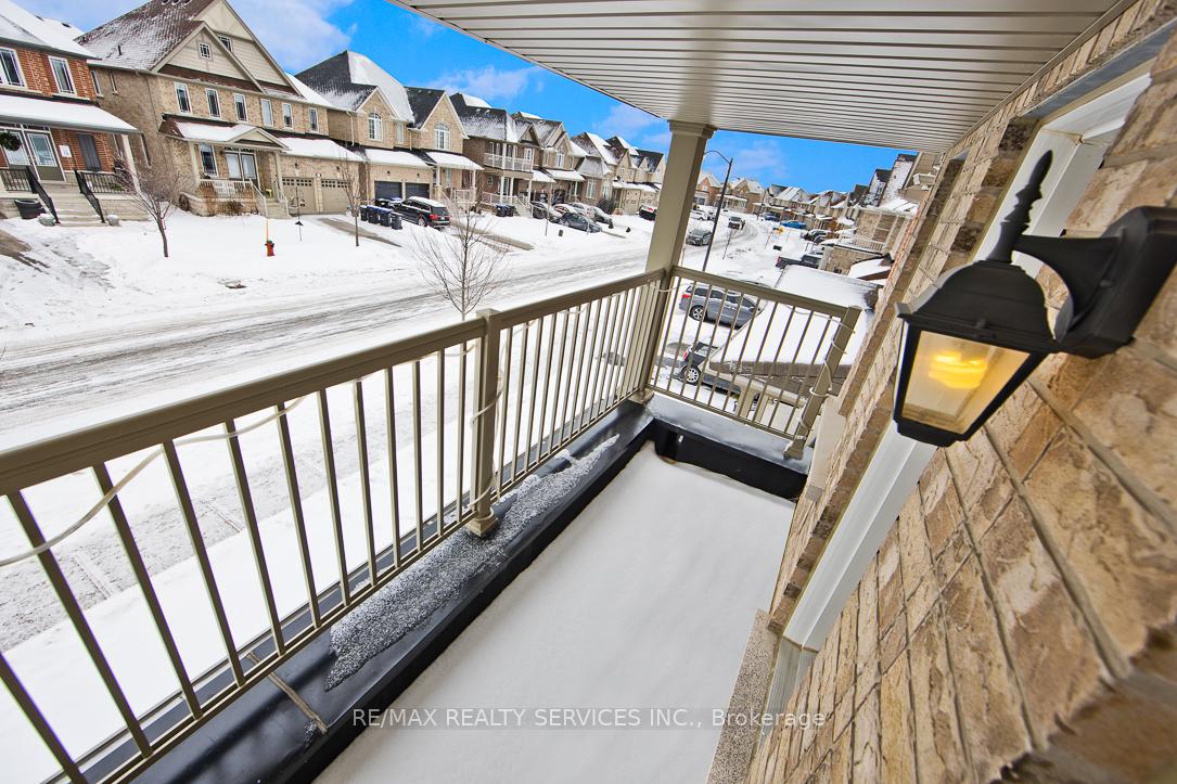 Photo 19 of 969 Green Street, Innisfil, Lefroy — HOMEH
