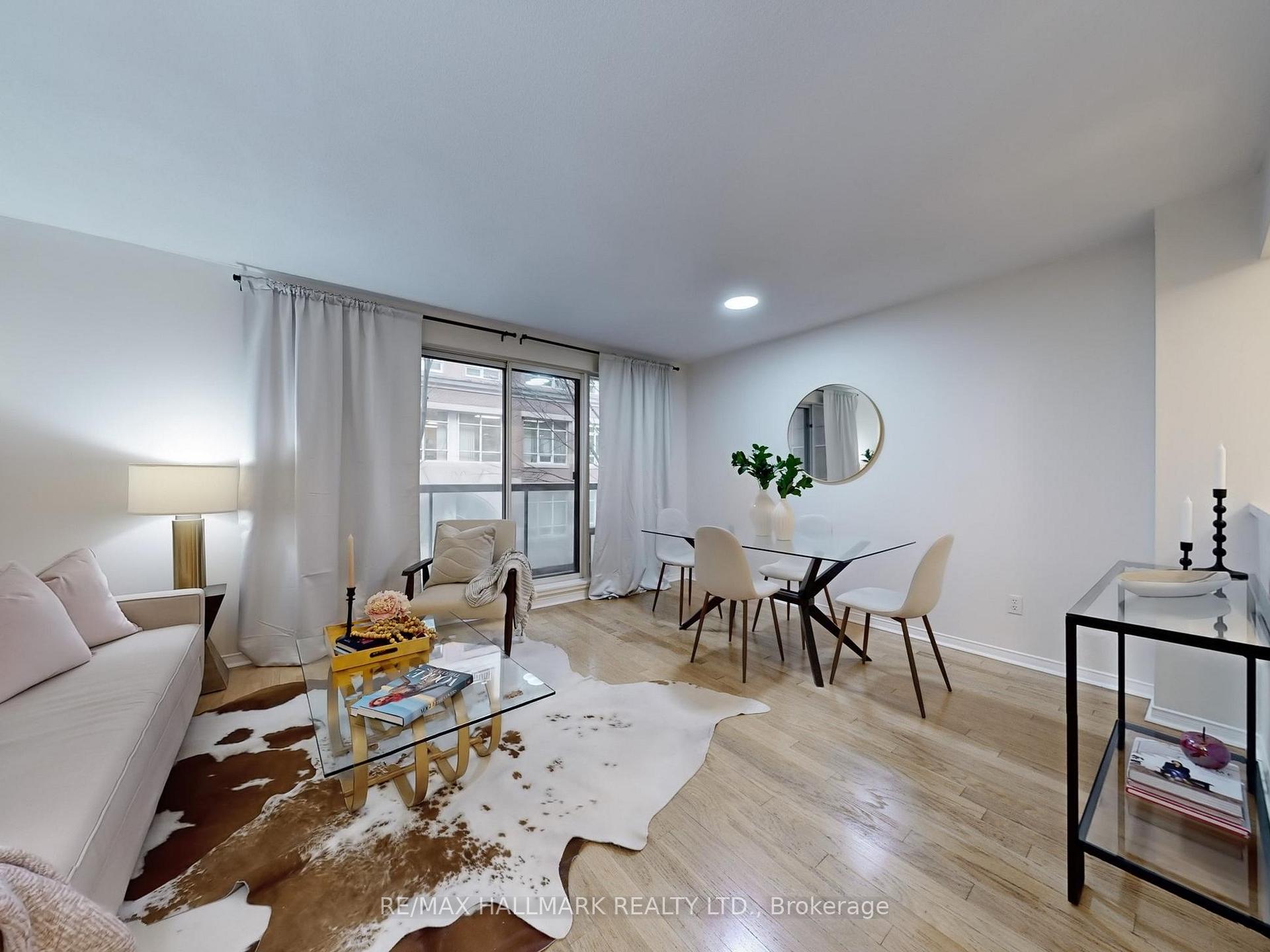 Photo 8 of Unit 307, 99 Hayden Street, Toronto, Church-Yonge Corridor — HOMEH