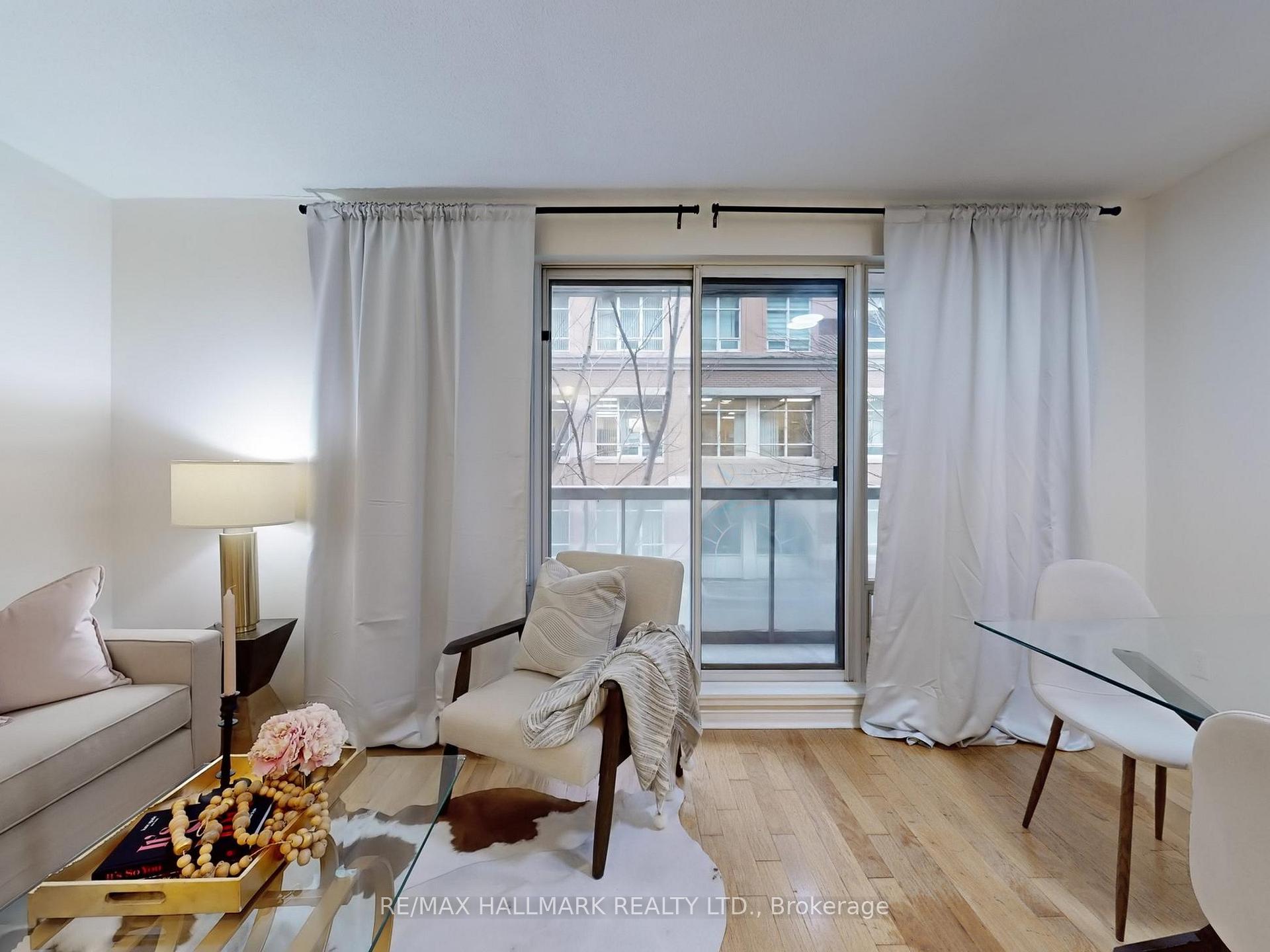 Photo 9 of Unit 307, 99 Hayden Street, Toronto, Church-Yonge Corridor — HOMEH
