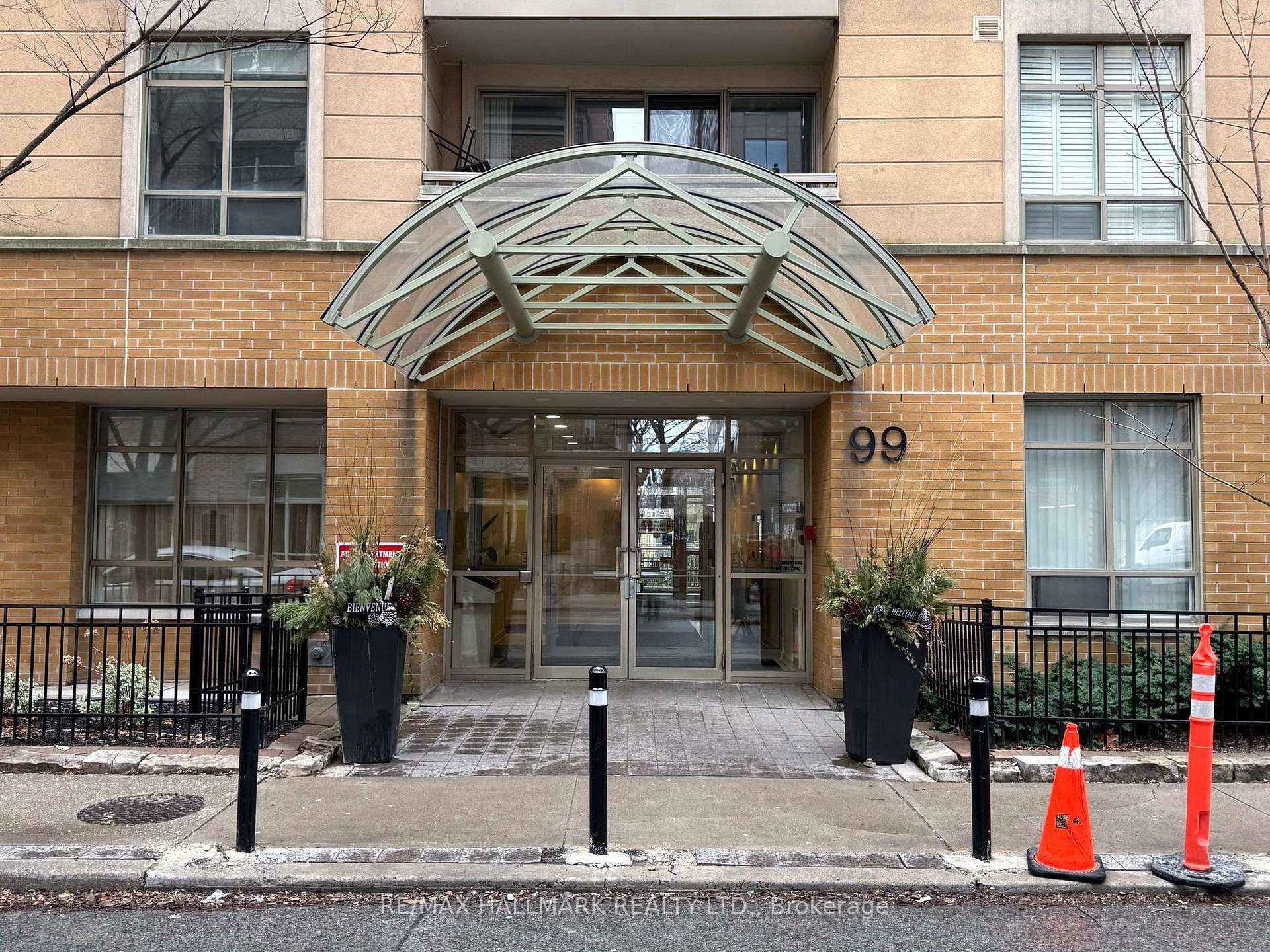 Photo 22 of Unit 307, 99 Hayden Street, Toronto, Church-Yonge Corridor — HOMEH