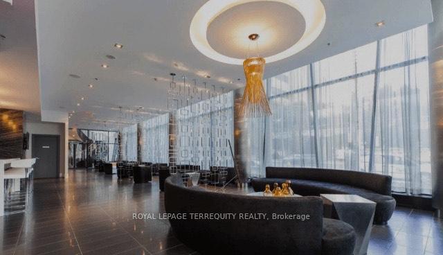 Photo 3 of Unit 1402, 28 Ted Rogers Way, Toronto, Church-Yonge Corridor — HOMEH