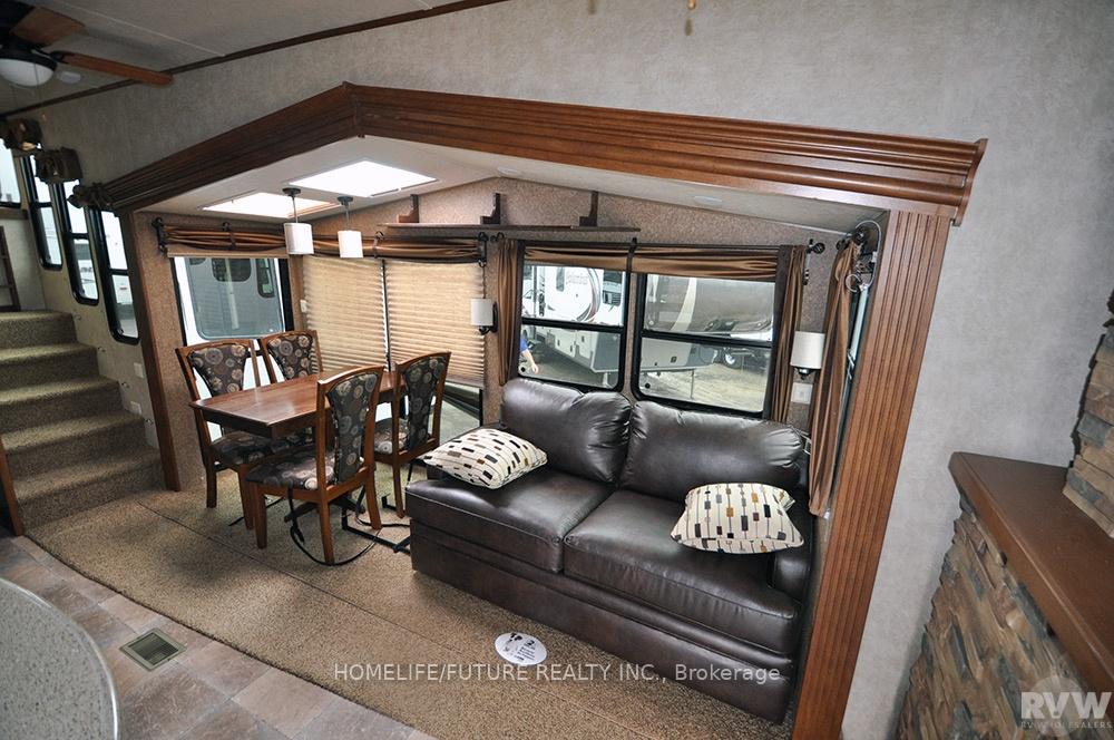 Photo 6 of Unit 476, 225 Platten Boulevard, Scugog, Port Perry — HOMEH