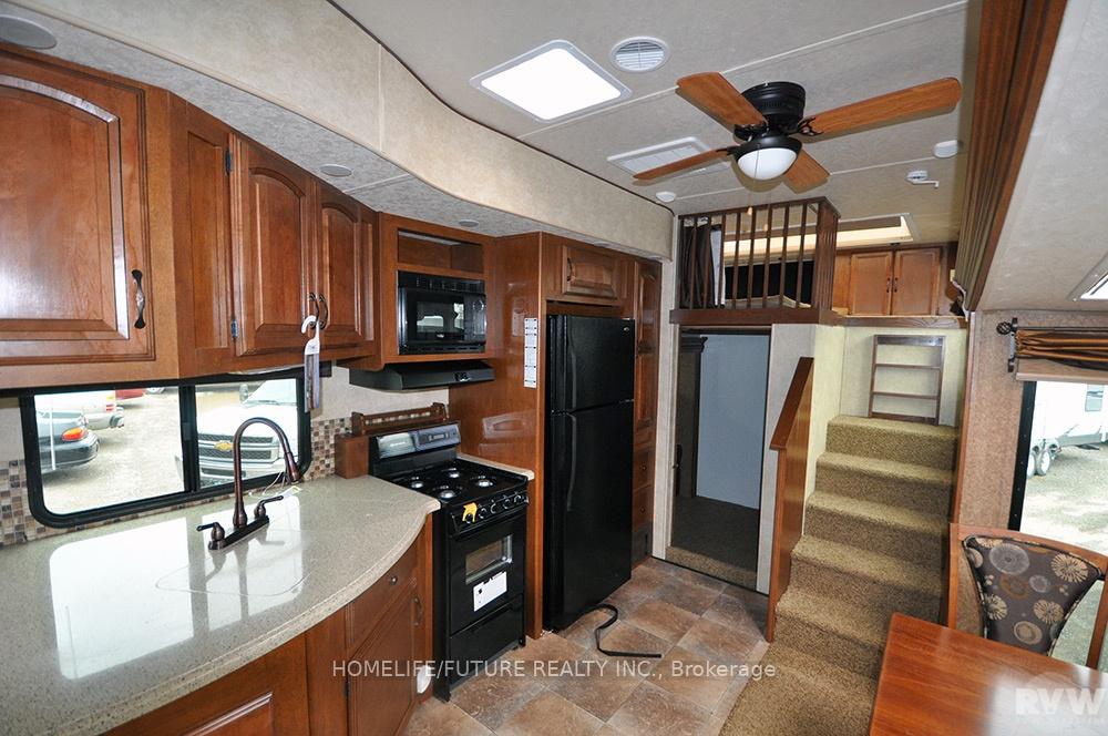 Photo 18 of Unit 476, 225 Platten Boulevard, Scugog, Port Perry — HOMEH