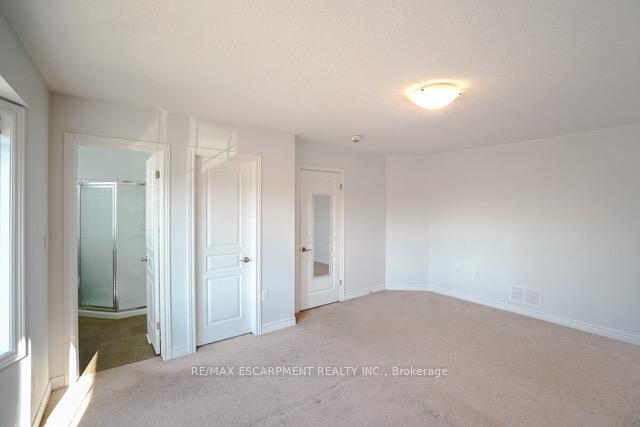 Photo 10 of 233 Bellagio Avenue, Hamilton, Rural Glanbrook — HOMEH