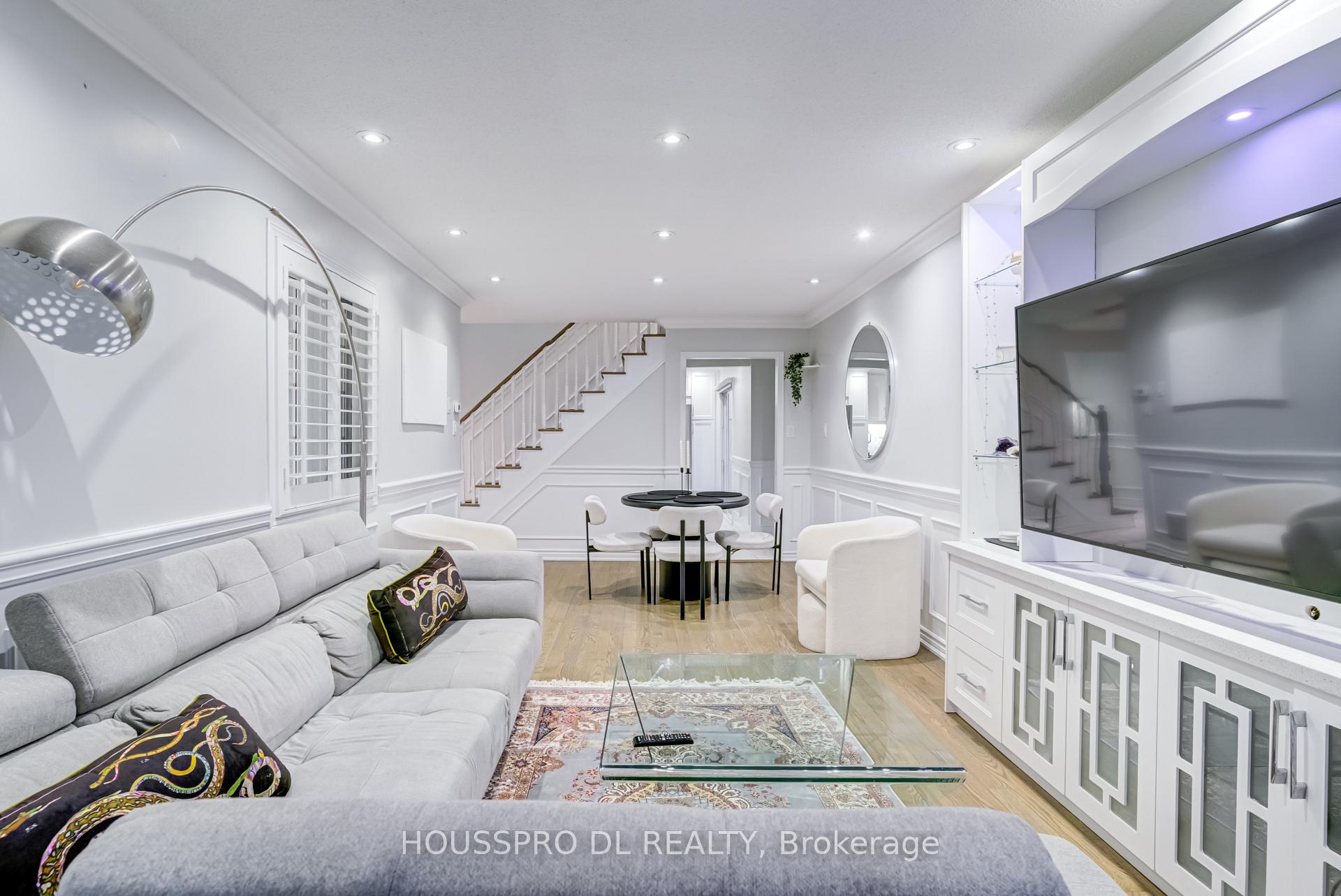 Photo 38 of 42 Quail Feather Crescent, Brampton, Sandringham-Wellington — HOMEH