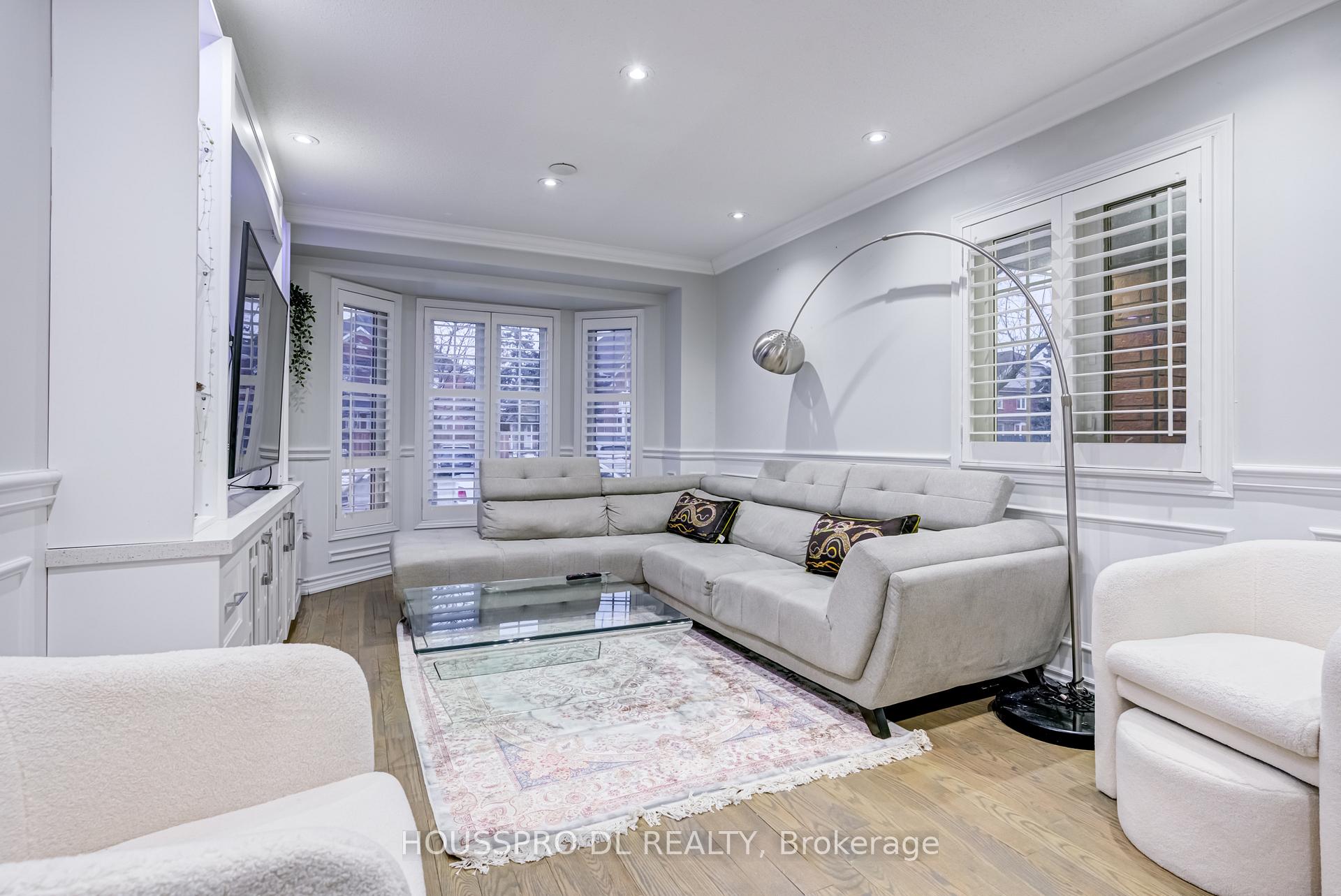 Photo 39 of 42 Quail Feather Crescent, Brampton, Sandringham-Wellington — HOMEH