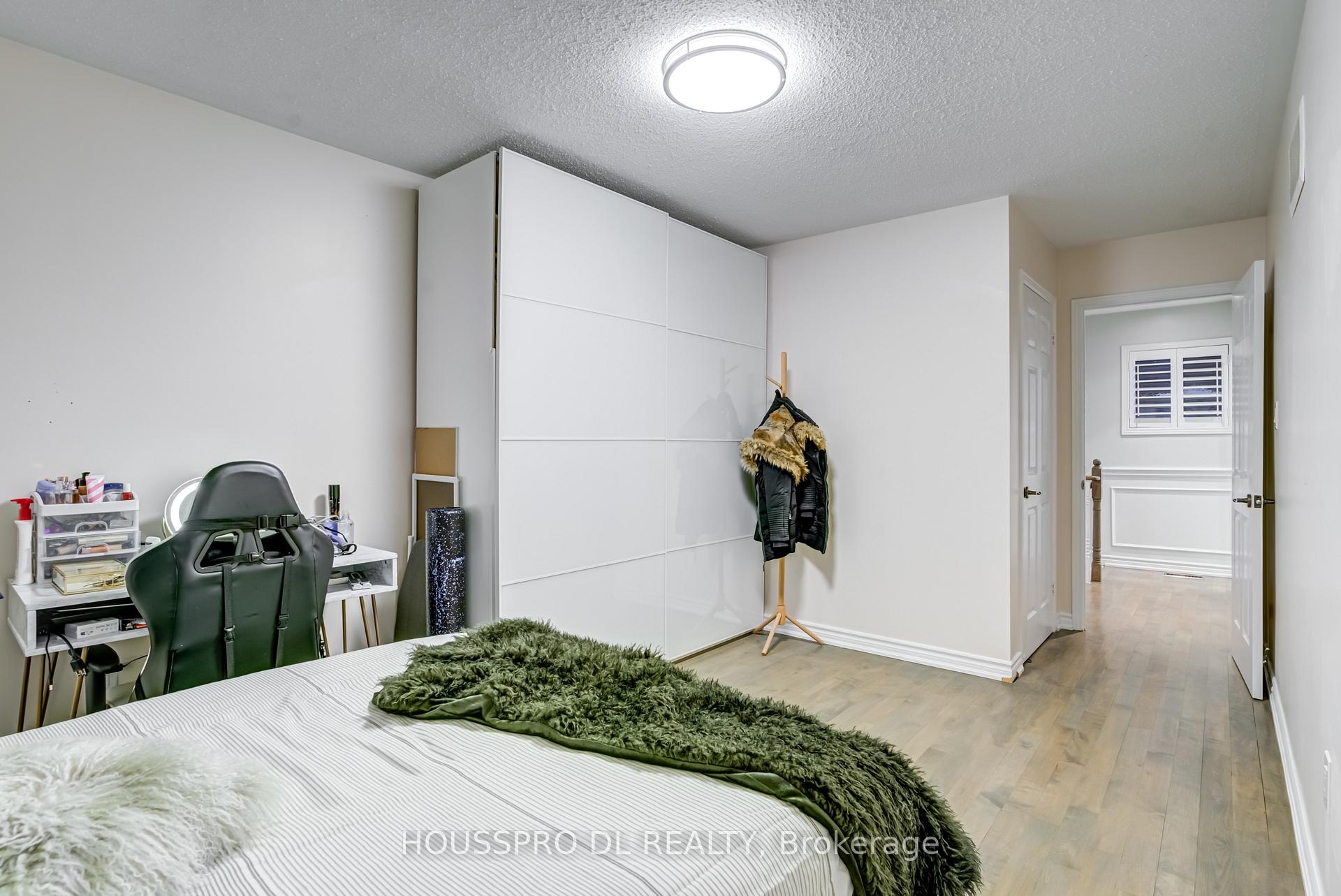 Photo 75 of 42 Quail Feather Crescent, Brampton, Sandringham-Wellington — HOMEH