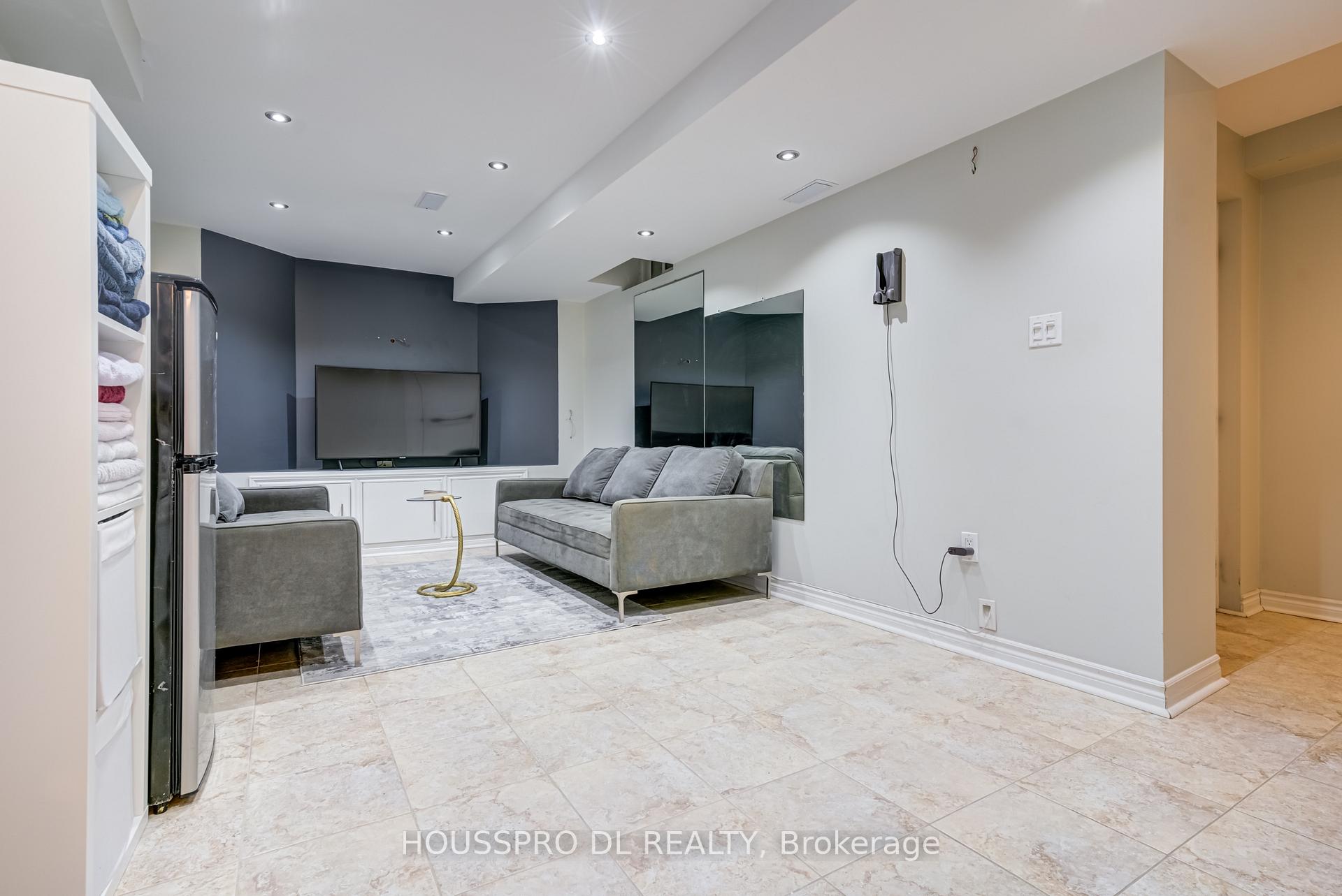 Photo 80 of 42 Quail Feather Crescent, Brampton, Sandringham-Wellington — HOMEH