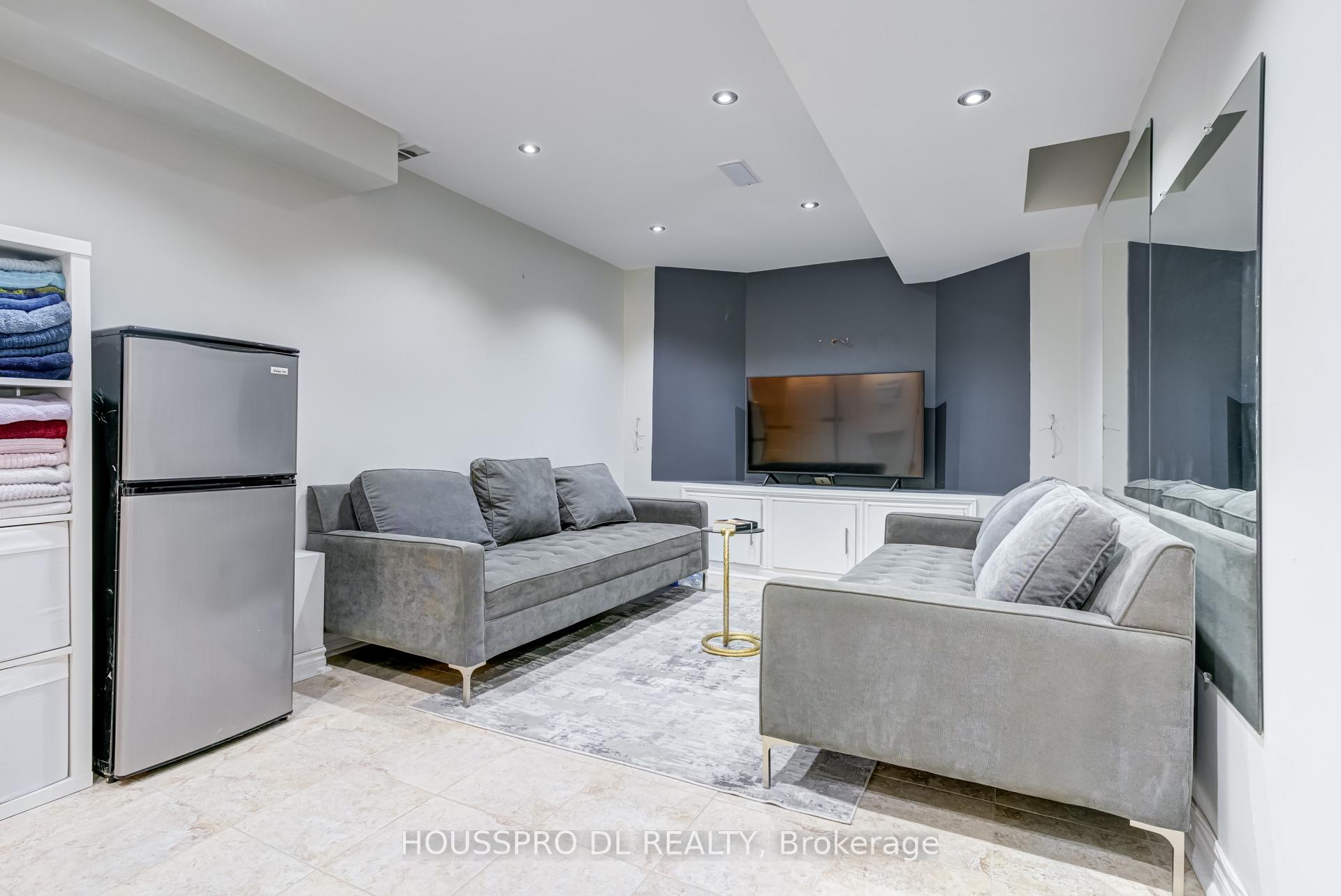 Photo 82 of 42 Quail Feather Crescent, Brampton, Sandringham-Wellington — HOMEH