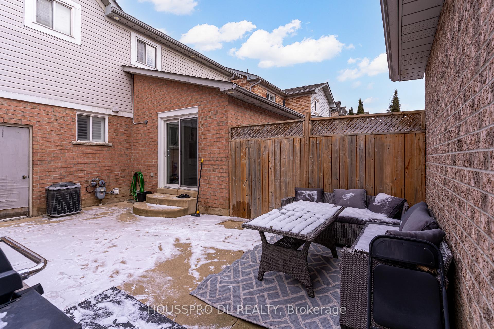 Photo 90 of 42 Quail Feather Crescent, Brampton, Sandringham-Wellington — HOMEH