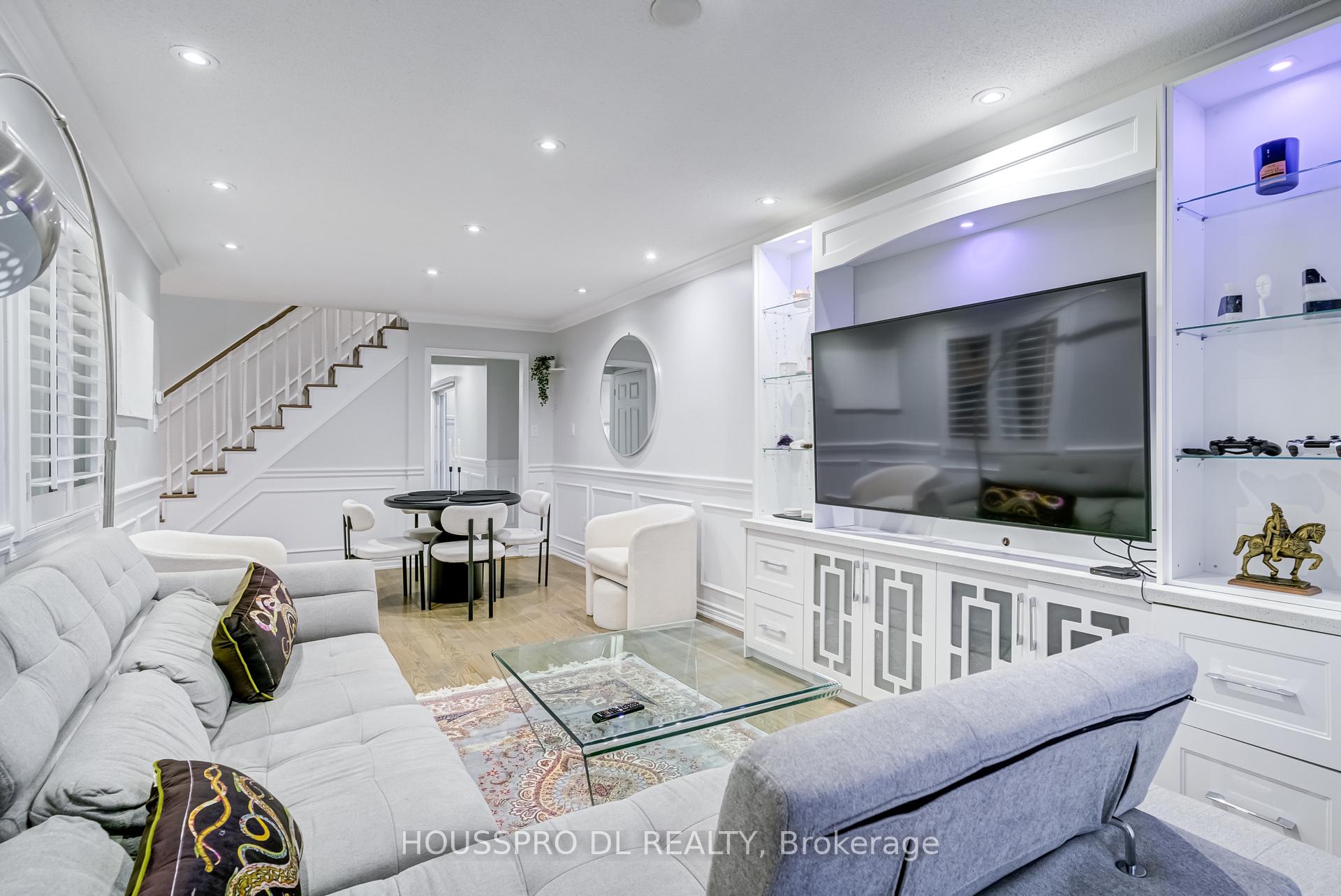Photo 21 of 42 Quail Feather Crescent, Brampton, Sandringham-Wellington — HOMEH