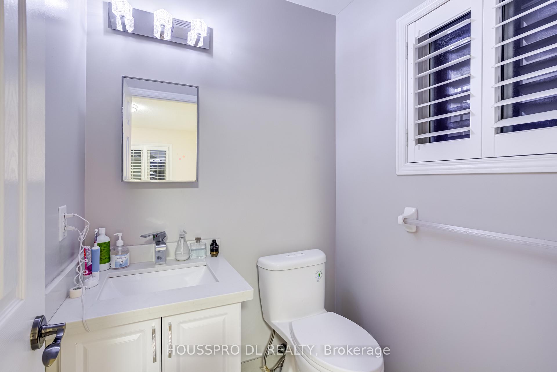 Photo 53 of 42 Quail Feather Crescent, Brampton, Sandringham-Wellington — HOMEH