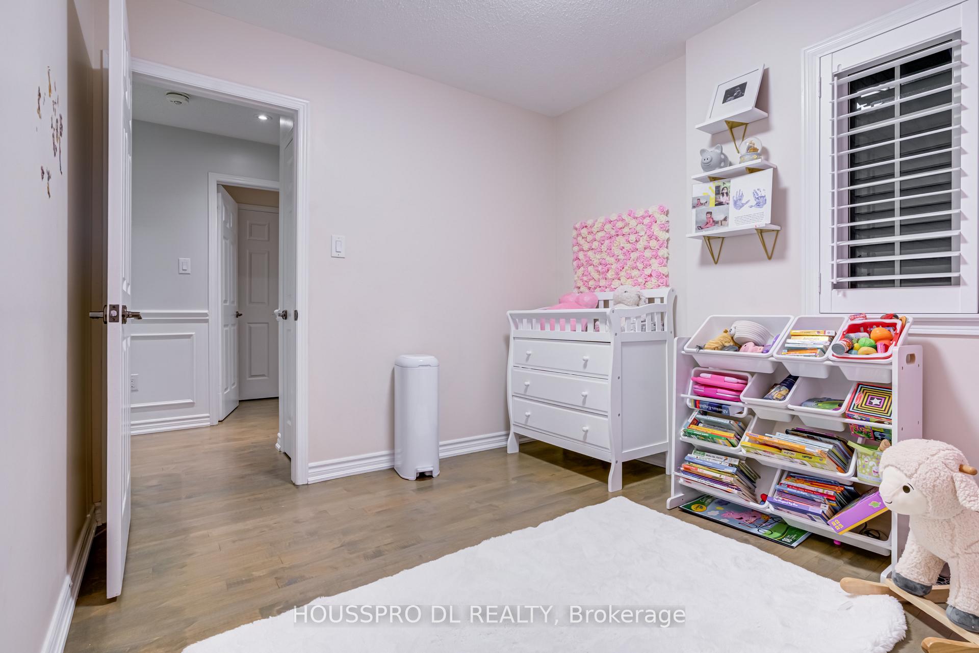Photo 57 of 42 Quail Feather Crescent, Brampton, Sandringham-Wellington — HOMEH