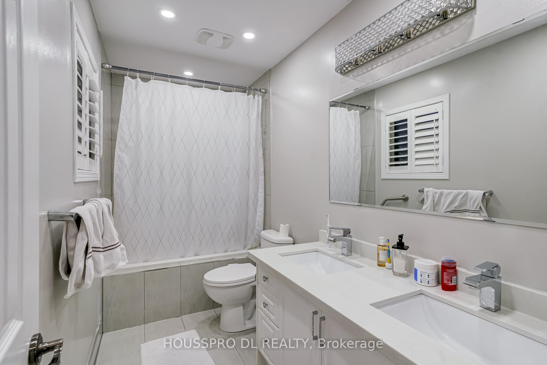 Photo 58 of 42 Quail Feather Crescent, Brampton, Sandringham-Wellington — HOMEH