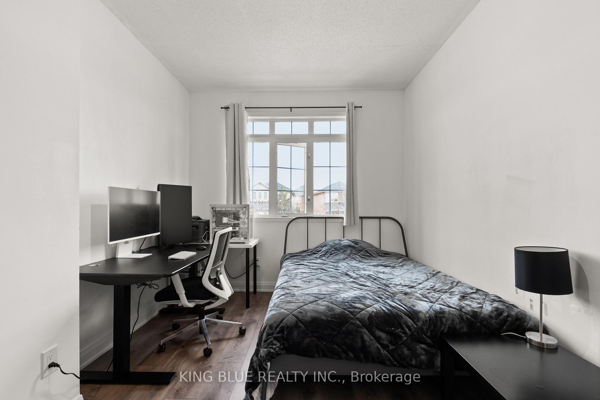Photo 23 of 82 Harmony Road, Vaughan, Patterson — HOMEH
