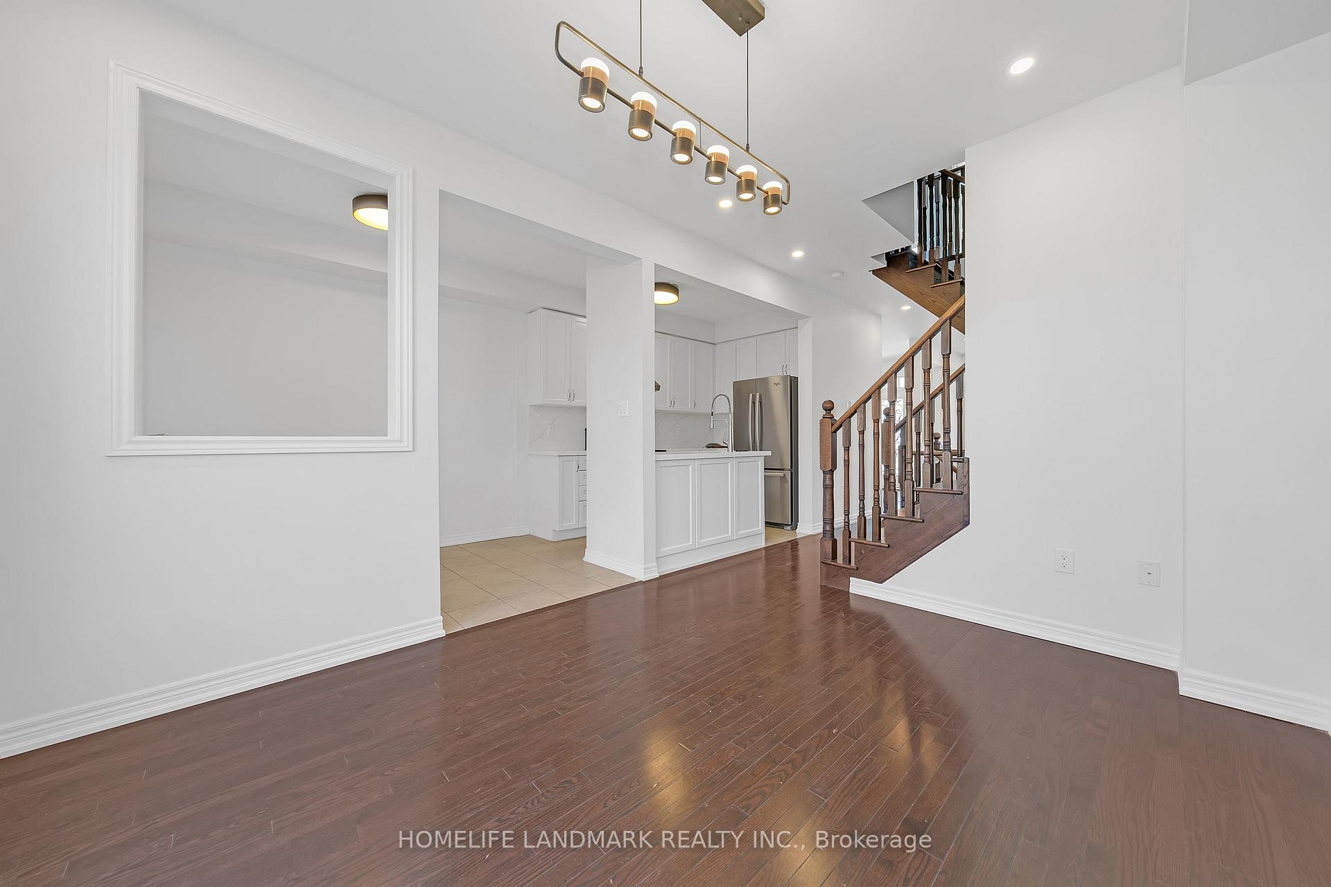 Photo 15 of 910 Castlemore Avenue, Markham, Wismer — HOMEH