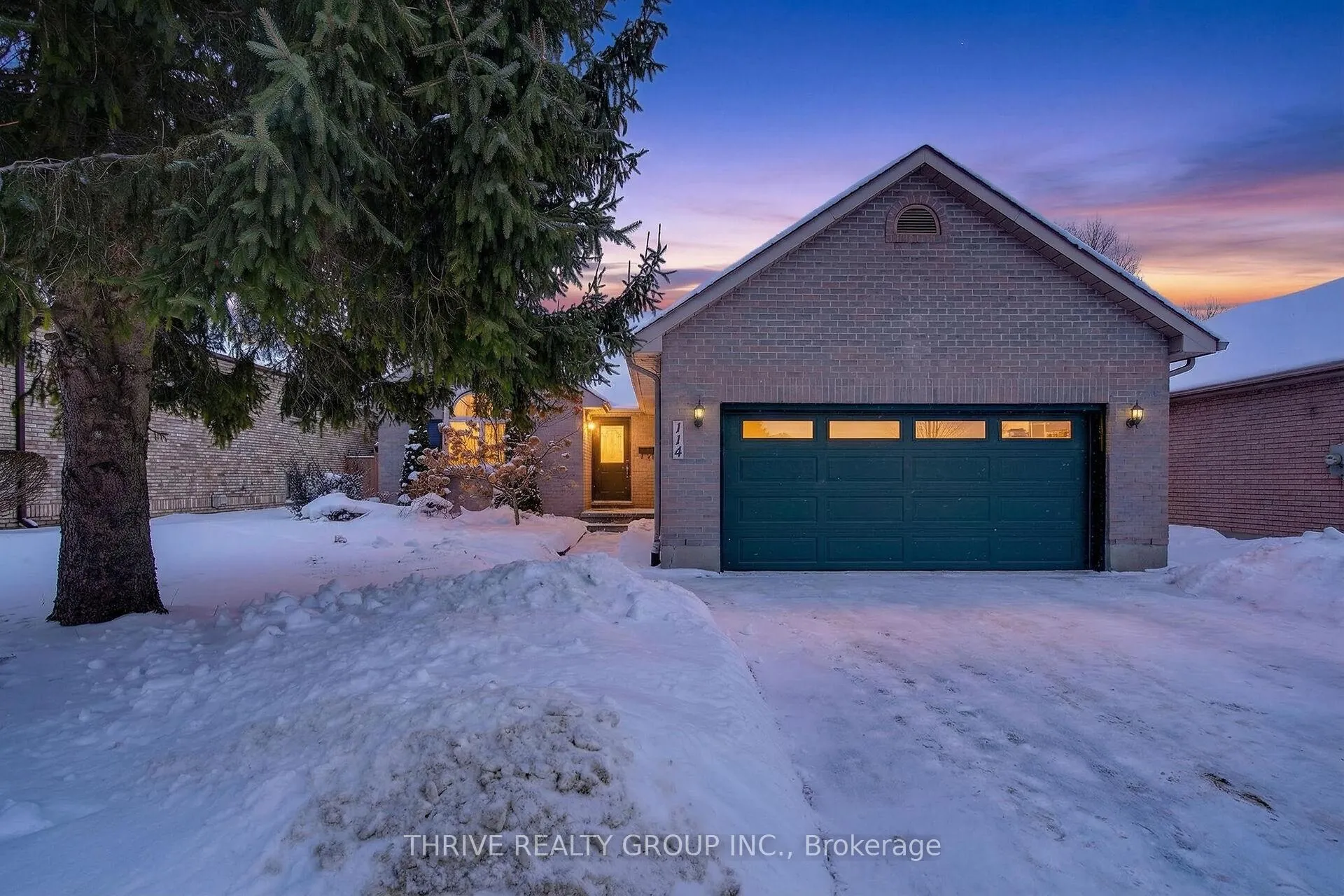 Photo 1 of 114 Parkview Drive, Strathroy-Caradoc, SE — HOMEH