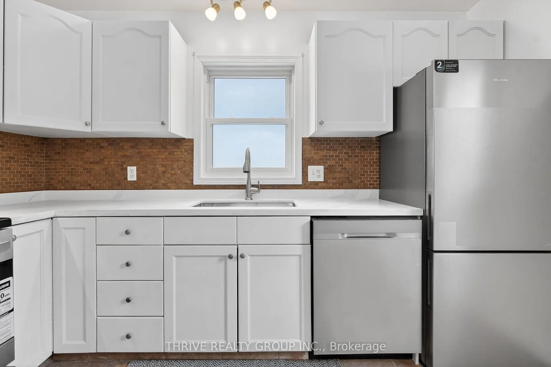 Photo 14 of 114 Parkview Drive, Strathroy-Caradoc, SE — HOMEH