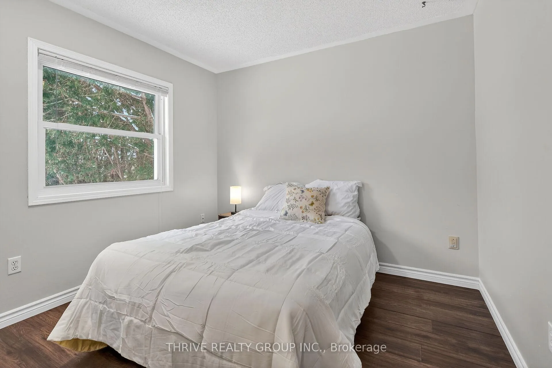 Photo 19 of 114 Parkview Drive, Strathroy-Caradoc, SE — HOMEH