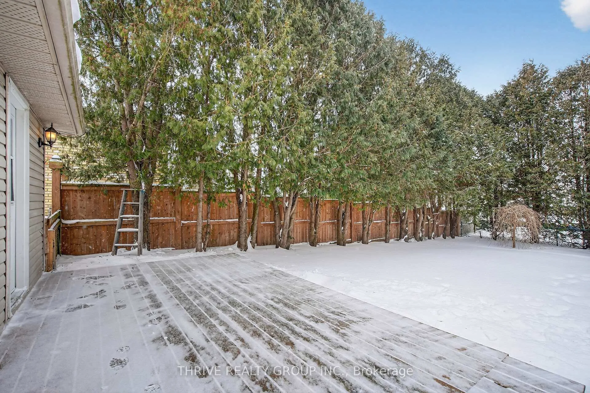 Photo 30 of 114 Parkview Drive, Strathroy-Caradoc, SE — HOMEH