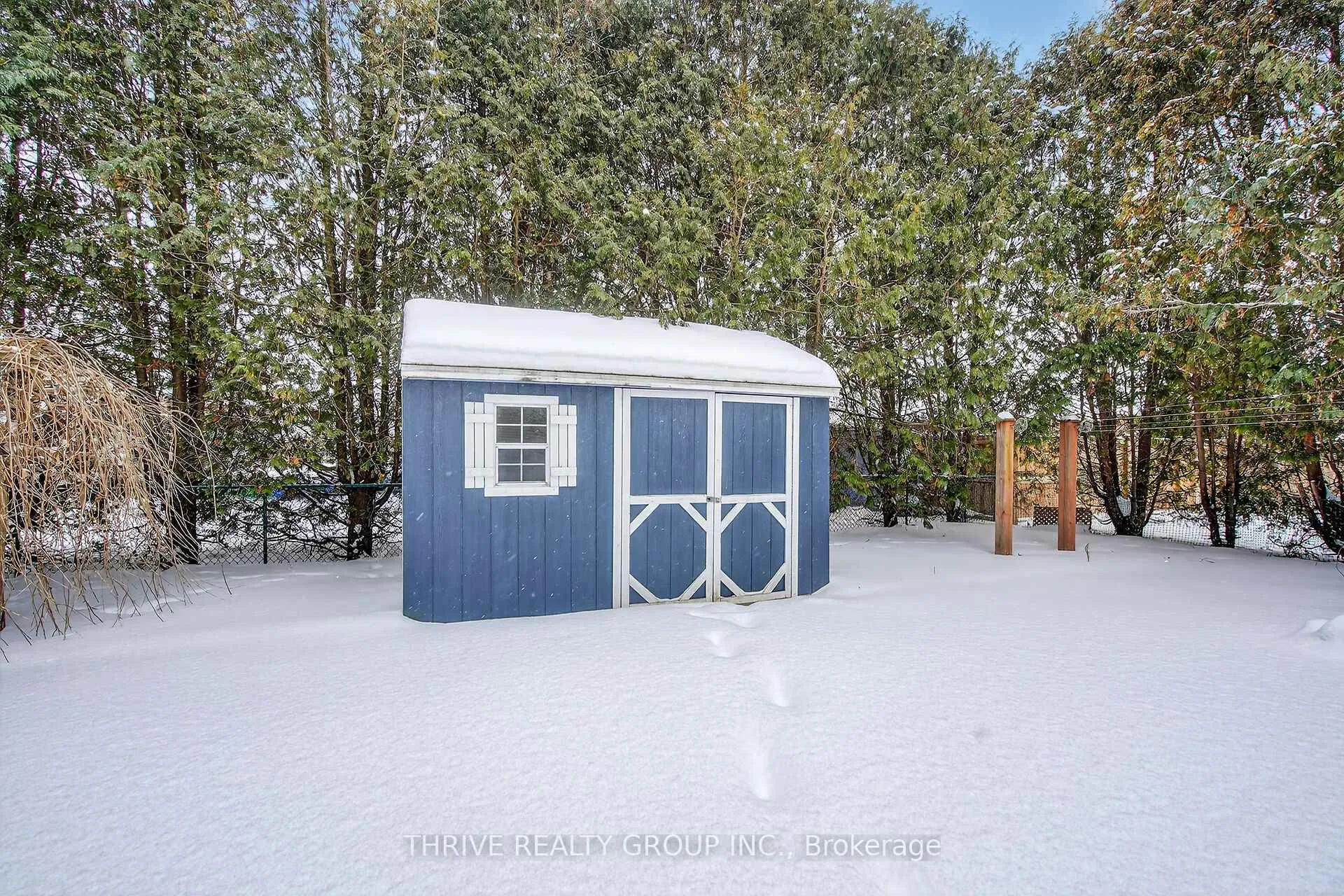 Photo 32 of 114 Parkview Drive, Strathroy-Caradoc, SE — HOMEH