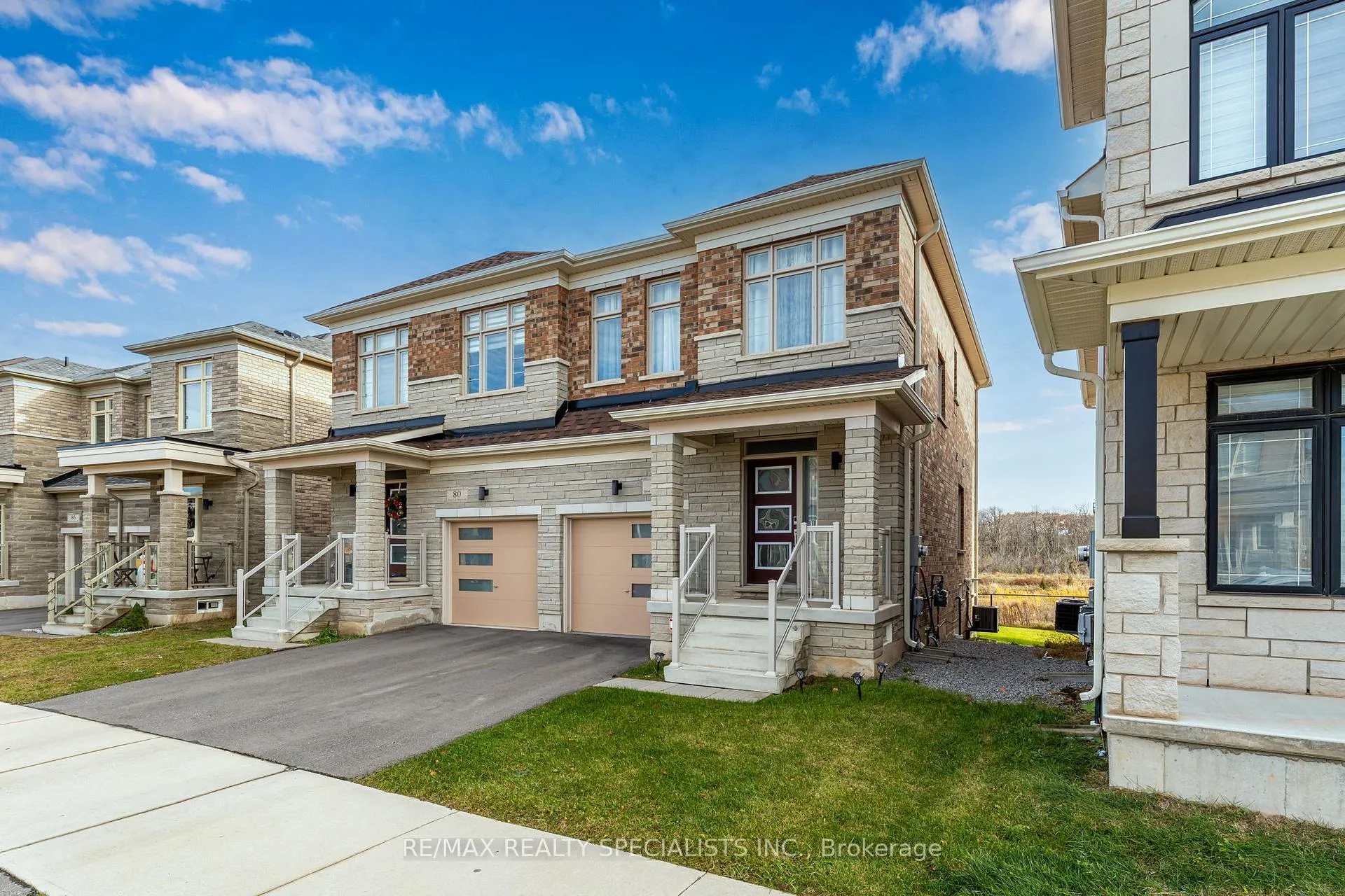 Photo 2 of 78 Great Falls Boulevard, Hamilton, Waterdown — HOMEH