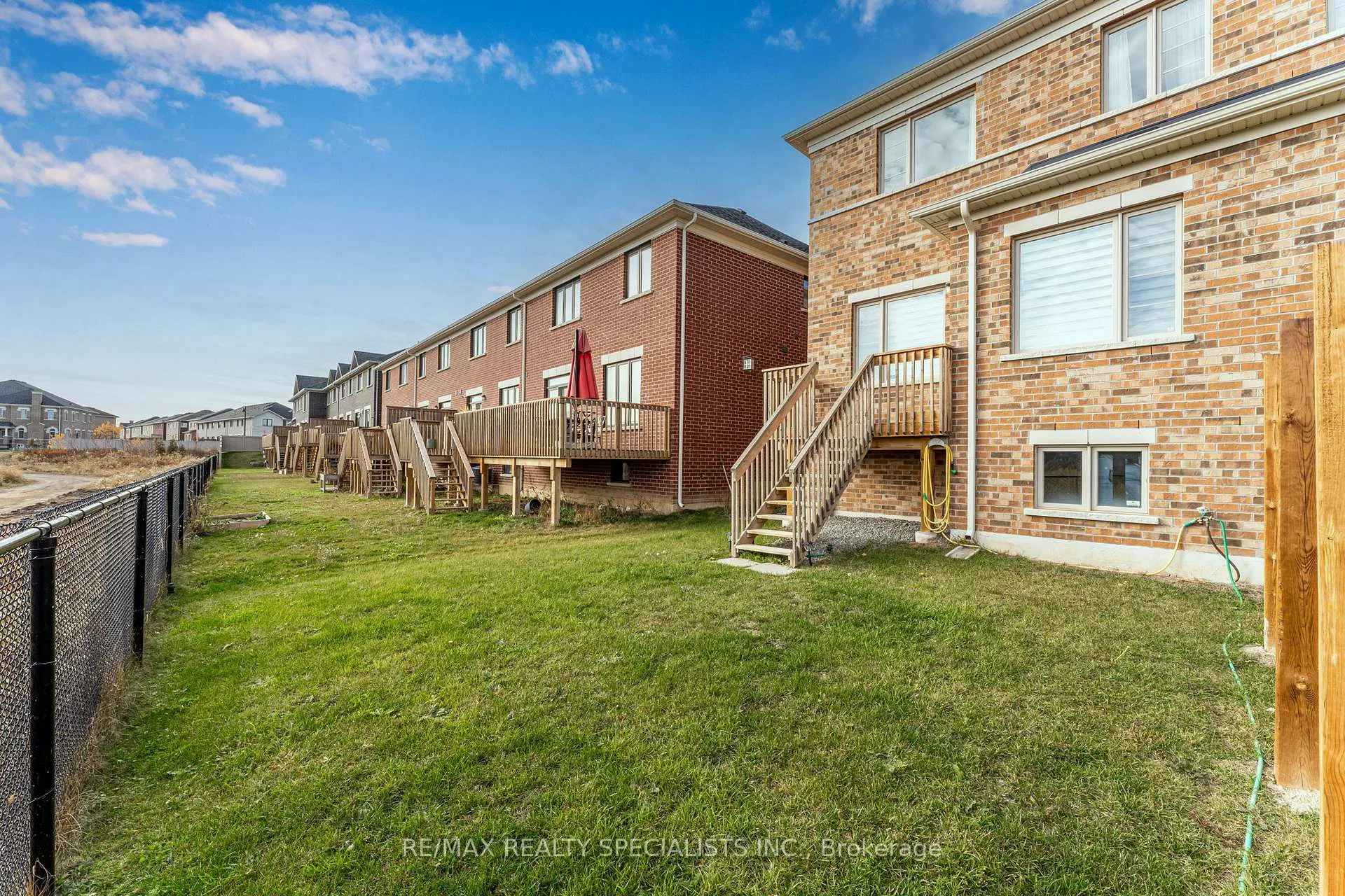 Photo 42 of 78 Great Falls Boulevard, Hamilton, Waterdown — HOMEH