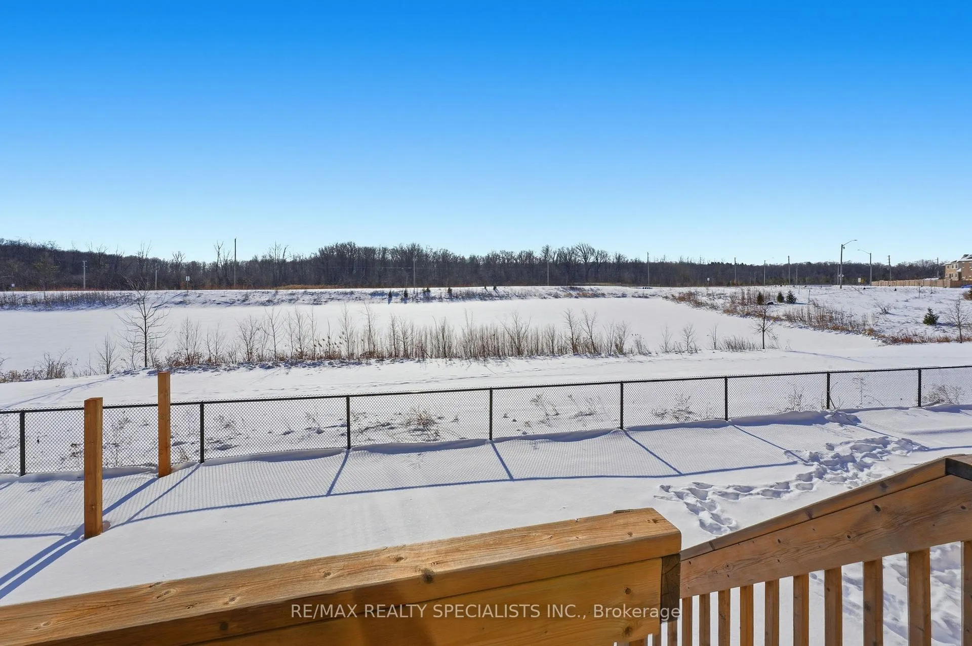 Photo 44 of 78 Great Falls Boulevard, Hamilton, Waterdown — HOMEH