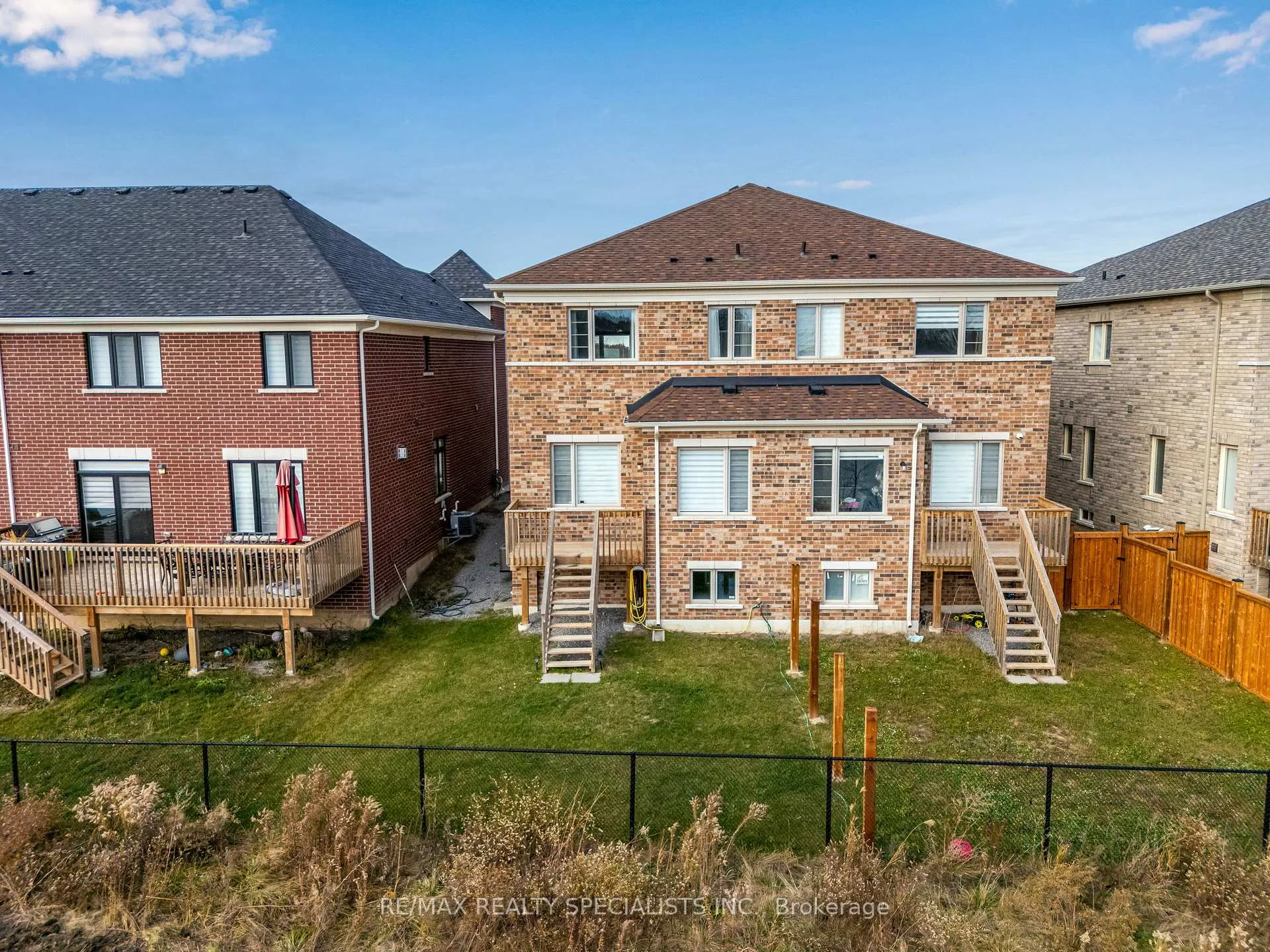 Photo 48 of 78 Great Falls Boulevard, Hamilton, Waterdown — HOMEH
