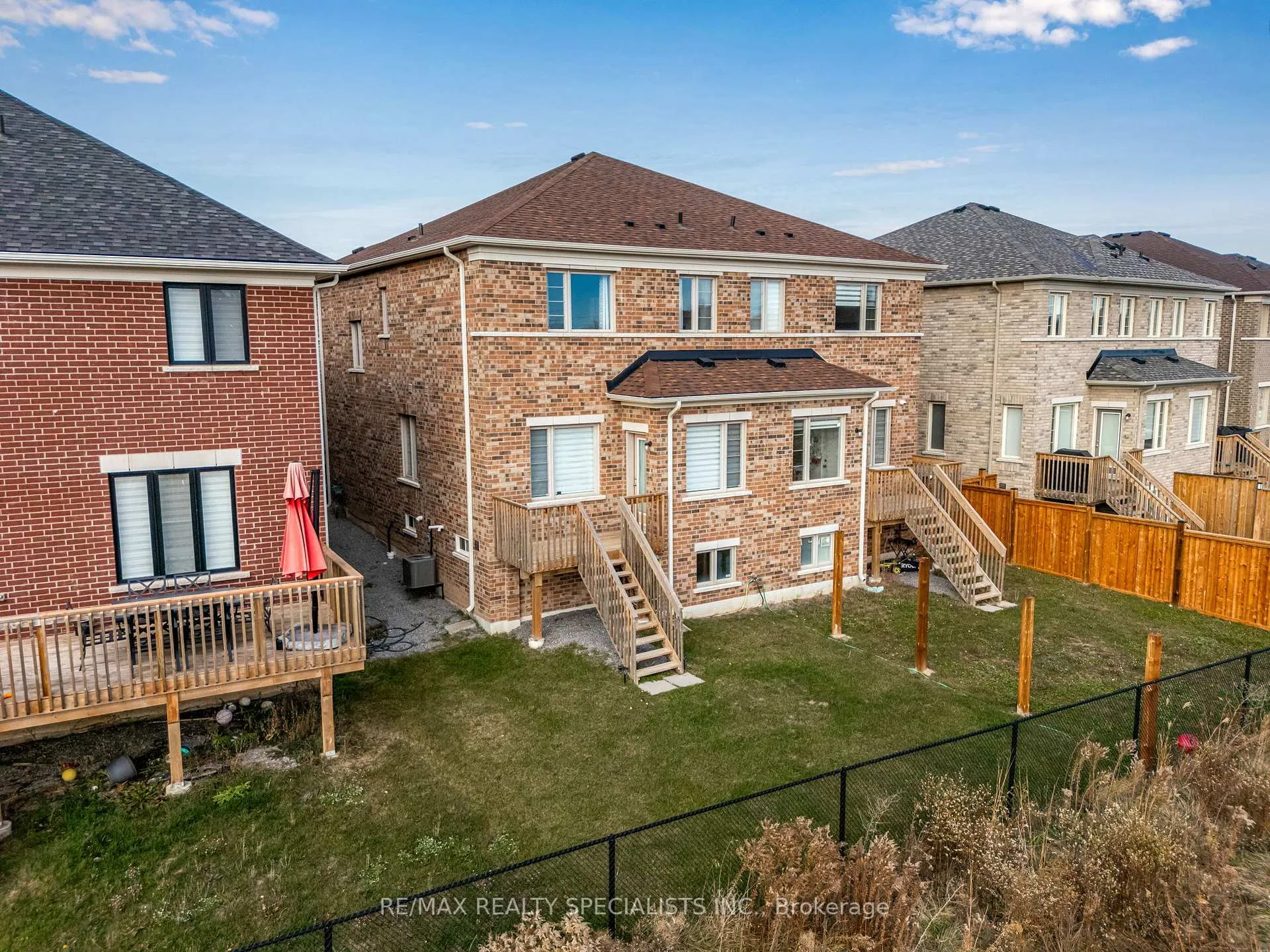 Photo 49 of 78 Great Falls Boulevard, Hamilton, Waterdown — HOMEH