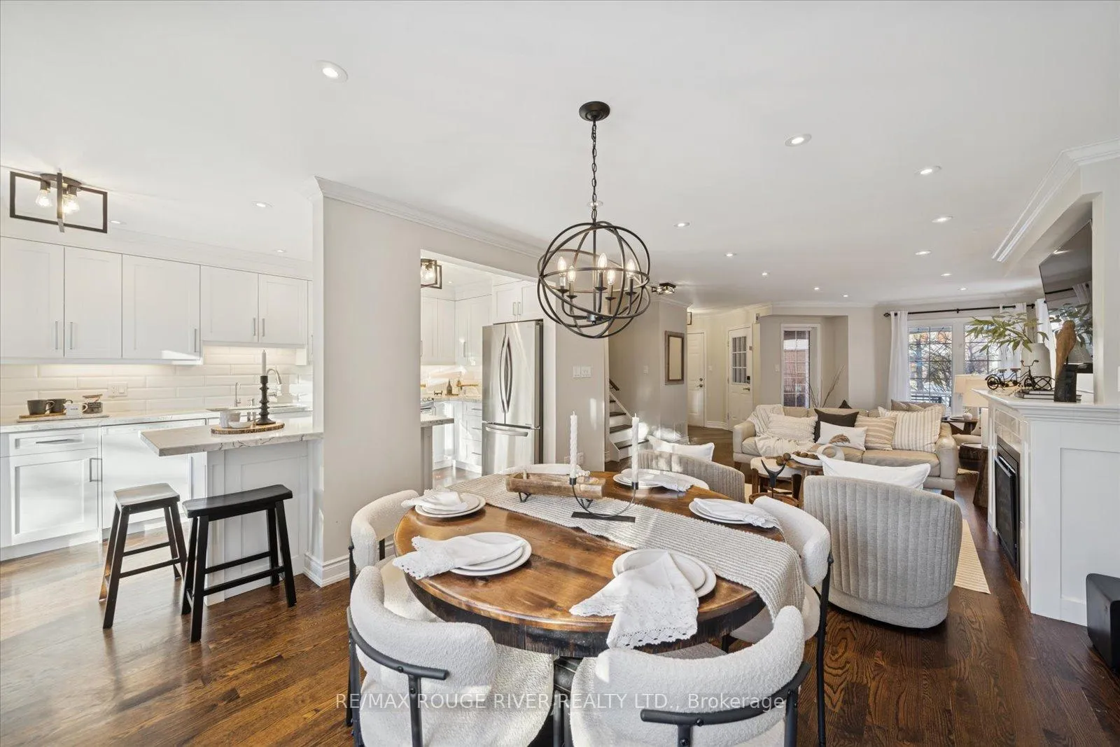 Photo 14 of 116 Bach Avenue, Whitby, Rolling Acres — HOMEH