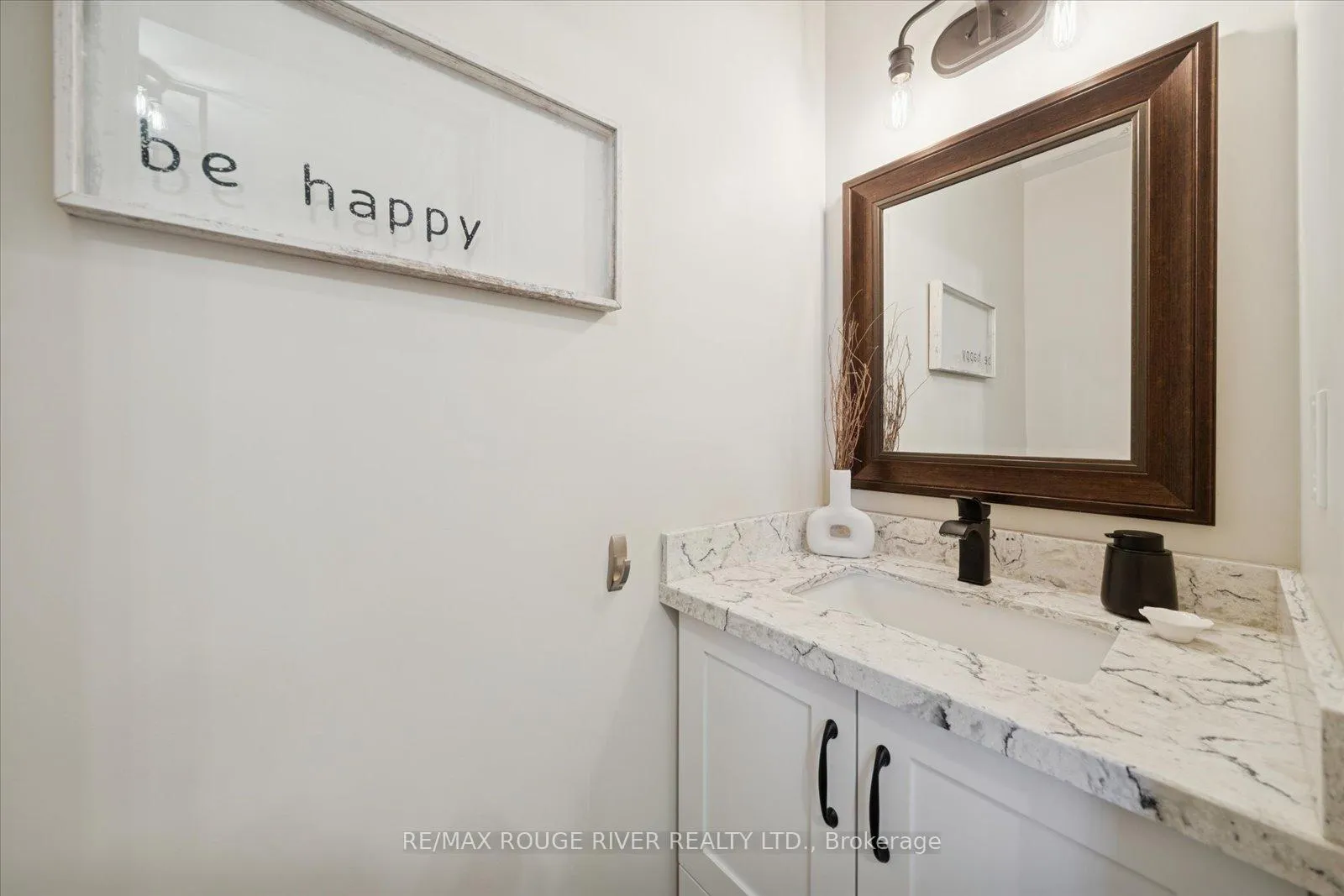 Photo 20 of 116 Bach Avenue, Whitby, Rolling Acres — HOMEH