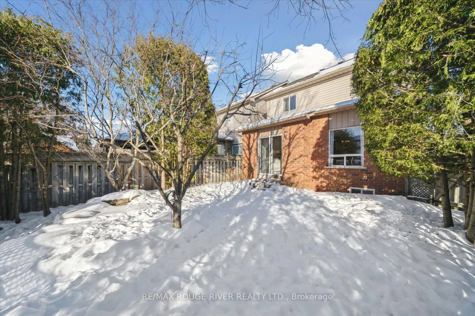 Photo 42 of 116 Bach Avenue, Whitby, Rolling Acres — HOMEH
