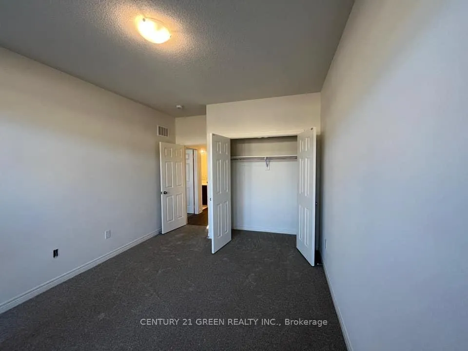 Photo 16 of Unit (Upper), 300 Skinner Road, Hamilton, Waterdown — HOMEH