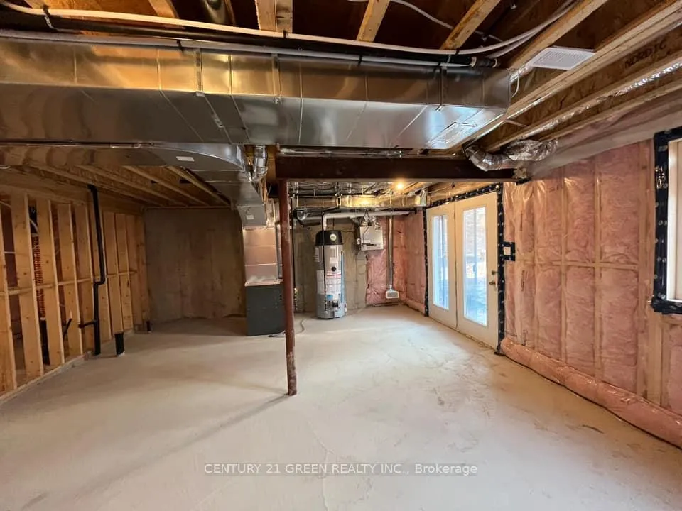 Photo 28 of Unit (Upper), 300 Skinner Road, Hamilton, Waterdown — HOMEH
