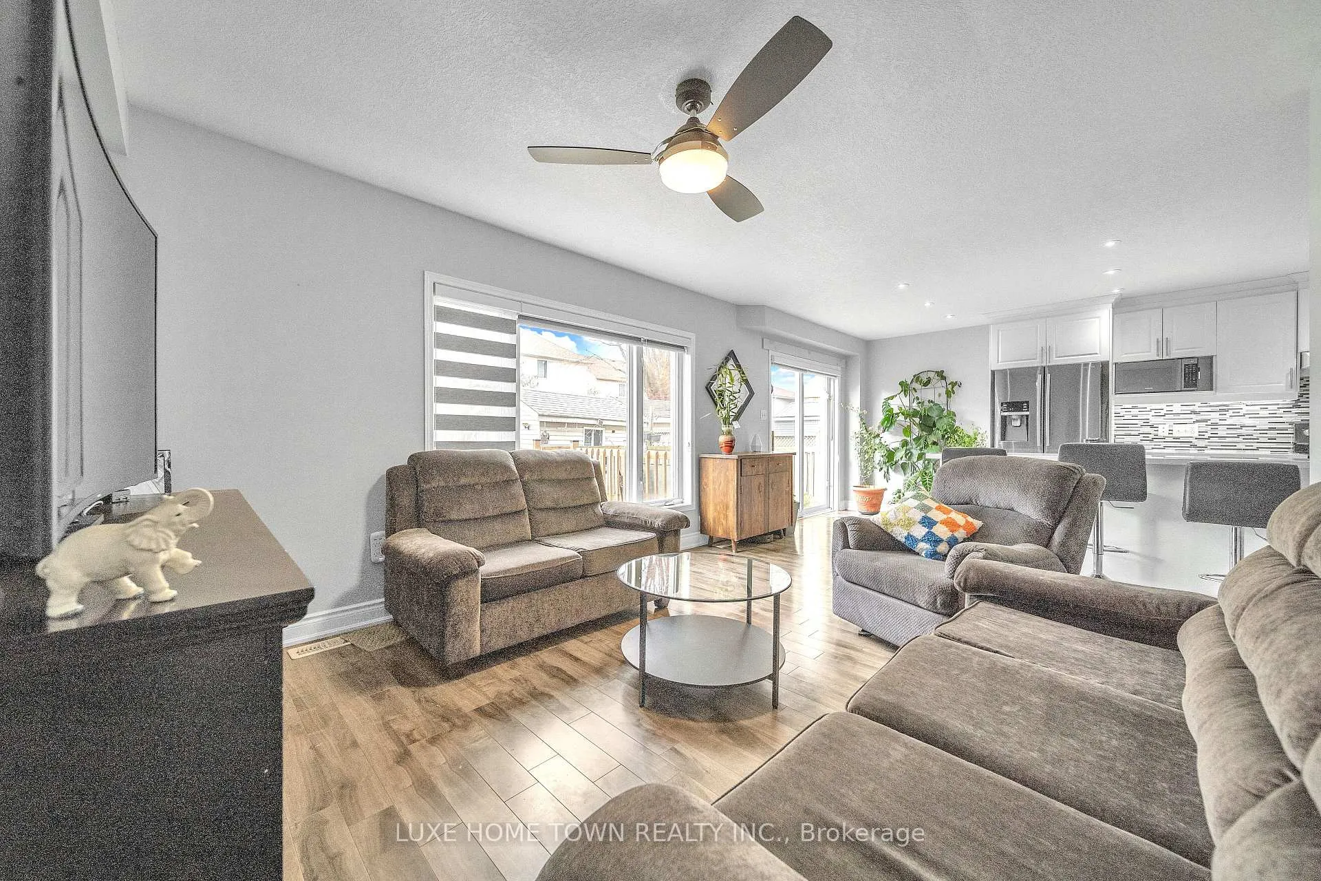 Photo 13 of 130 Adler Drive, Cambridge — HOMEH