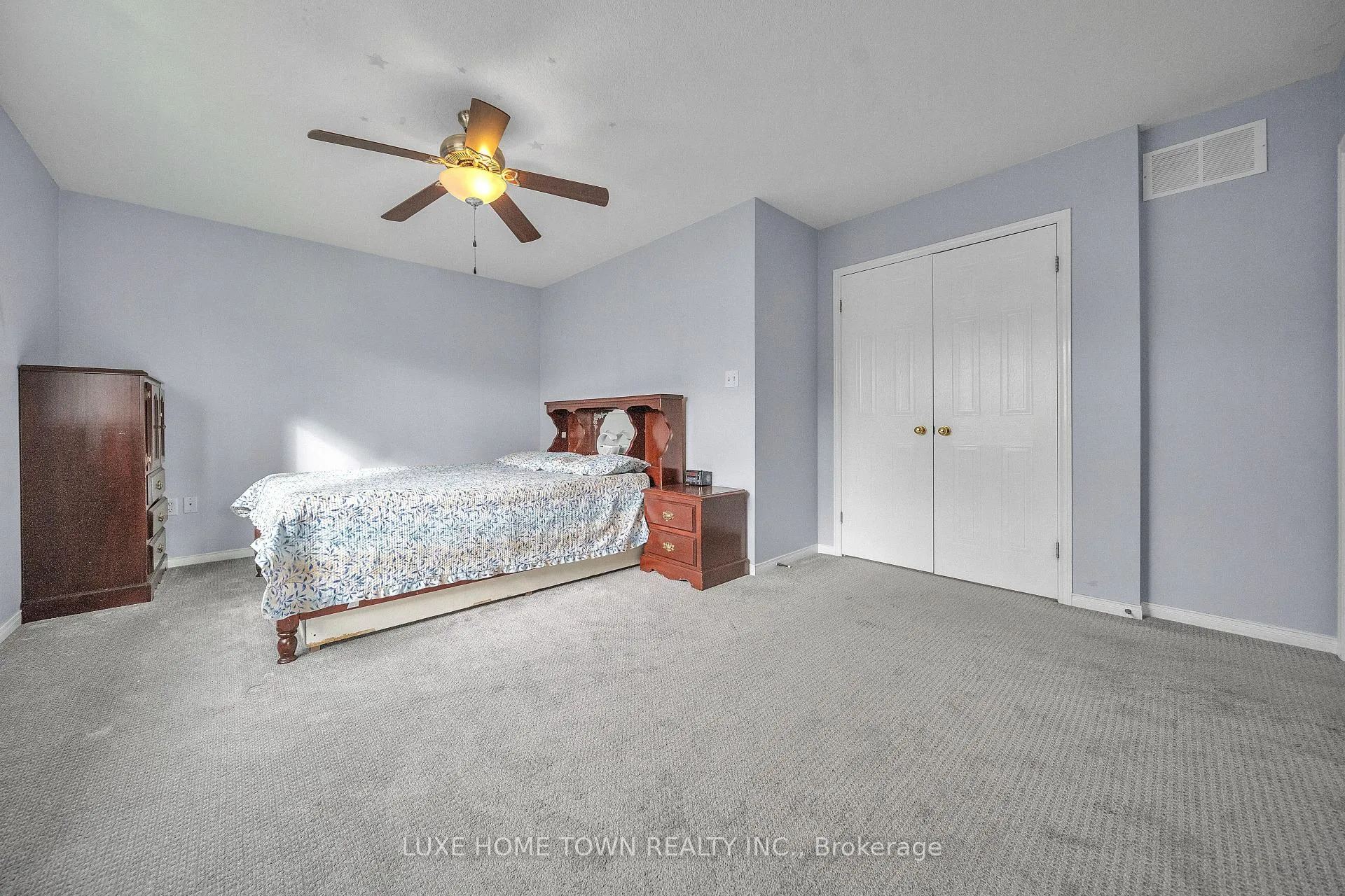 Photo 27 of 130 Adler Drive, Cambridge — HOMEH