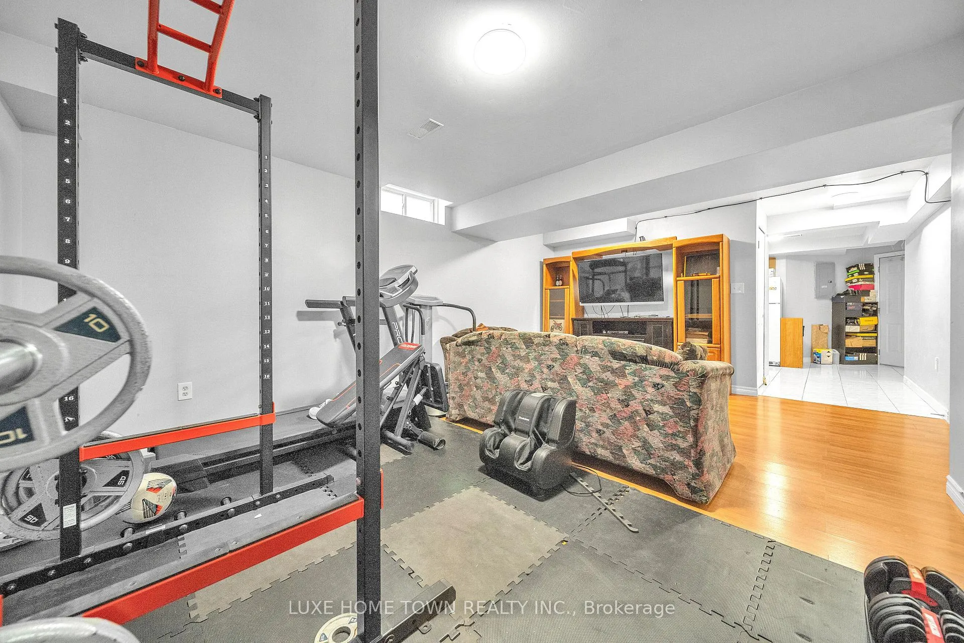 Photo 33 of 130 Adler Drive, Cambridge — HOMEH