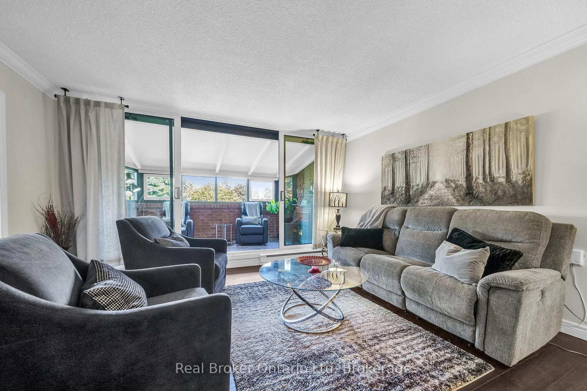 Photo 5 of Unit 314, 150 Wilson Street W, Hamilton, Ancaster — HOMEH